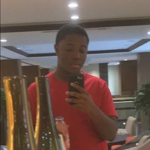 Meet your Posher, Elijah